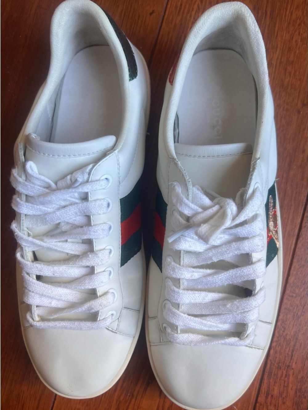 Gucci White Leather Low-Top Sneakers with Green and Red Web and Gold Bee - Picture 3 of 6
